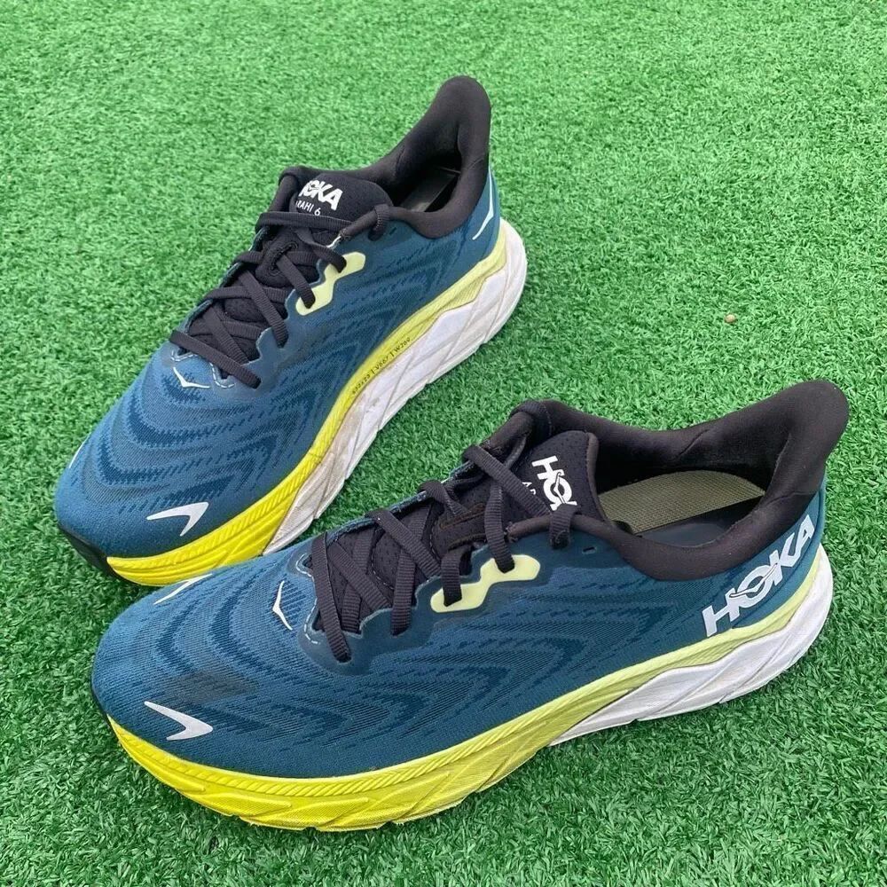 HOKA ONE ONE ARAHI 6 - Men’s Running Shoes - SIZE 8D